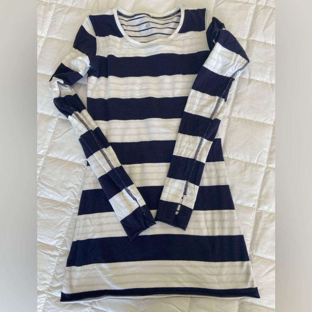 Lululemon reversible  Striped Long Sleeve top